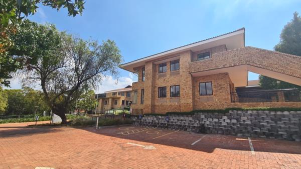 399 m² Office Space