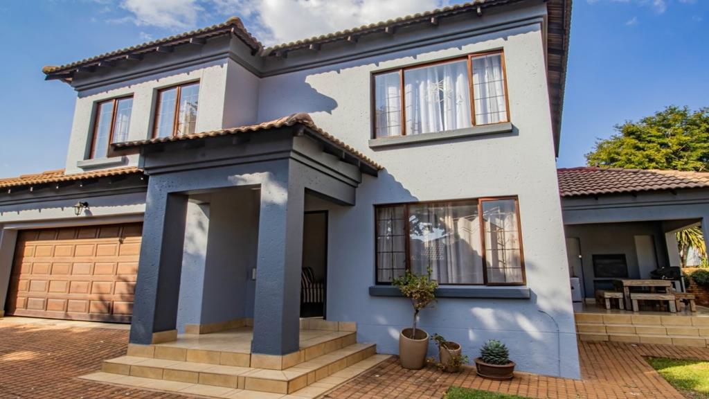 4 Bedroom House