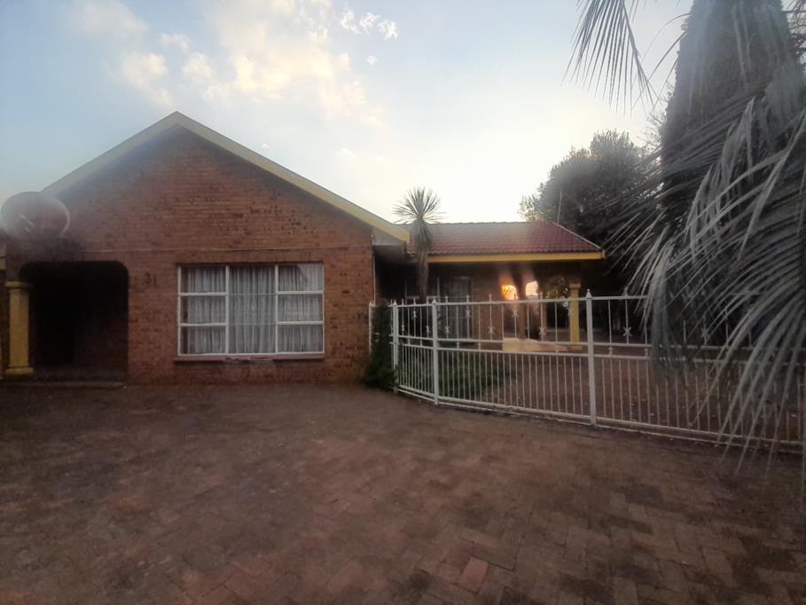 4 Bedroom House