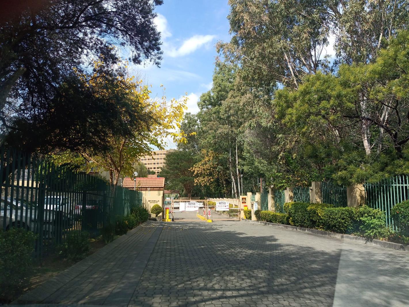 3 Bedroom Apartment in Sunninghill