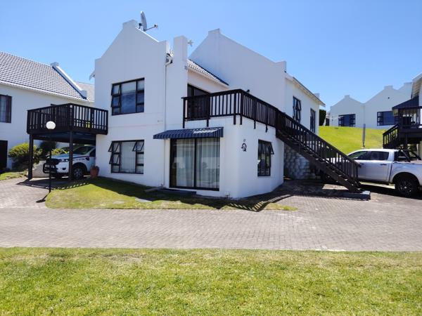 4 Bedroom Townhouse