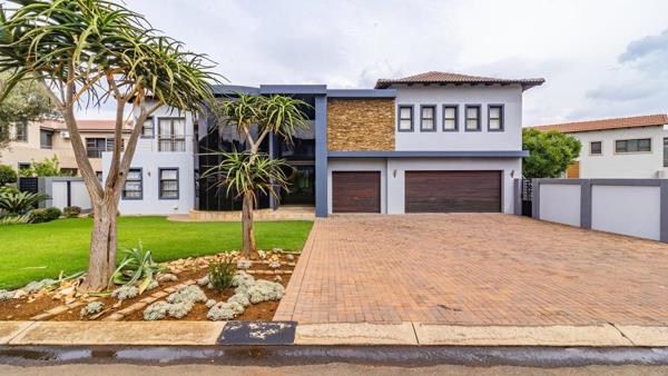 5 Bedroom House