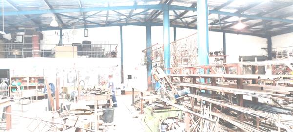1 030 m² Commercial space