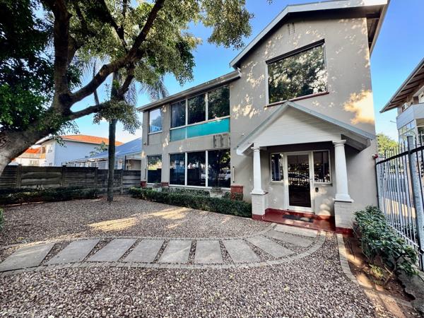 512 m² Commercial space