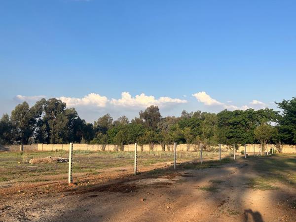 4 715 m² Land