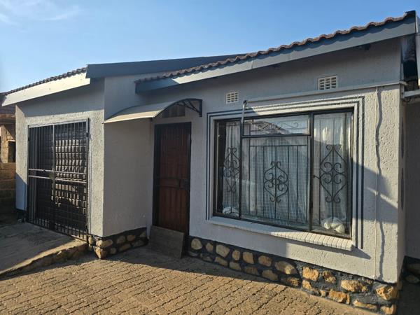 2 Bedroom House