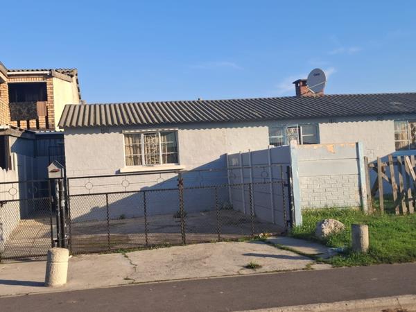 1 Bedroom House
