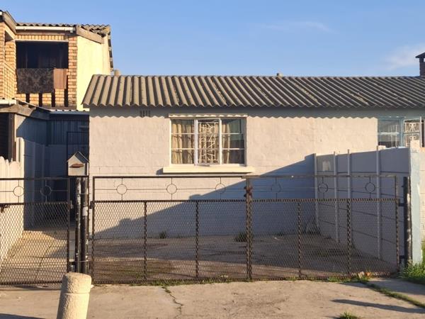 1 Bedroom House