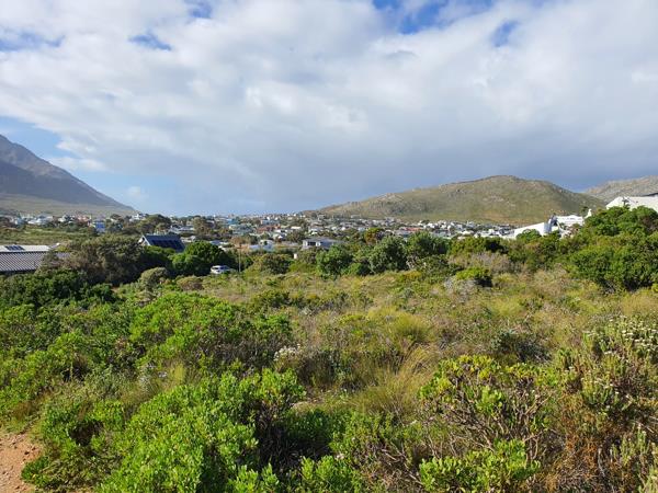 77 m² Land