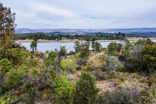 1 361 m² Land