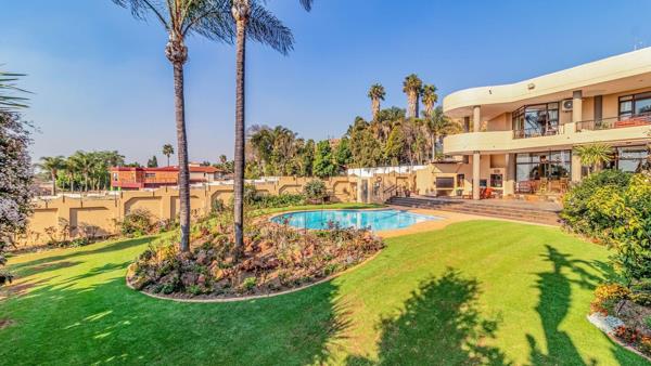 6 Bedroom House