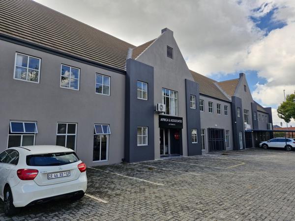 163 m² Office Space