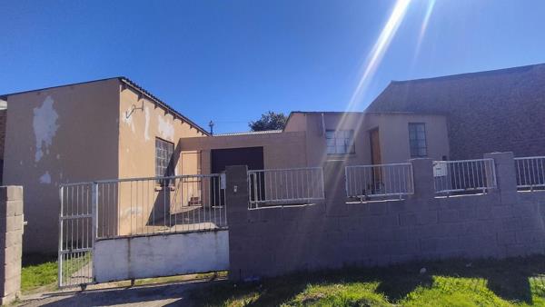 1 Bedroom House
