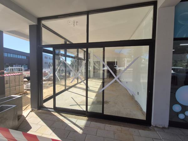 60 m² Retail Space
