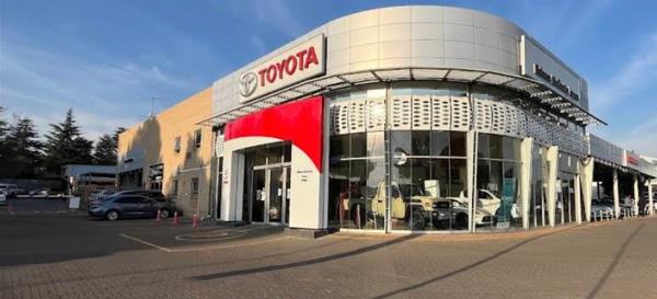 2 227 m² Commercial space