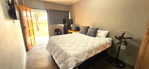 1 Bedroom House