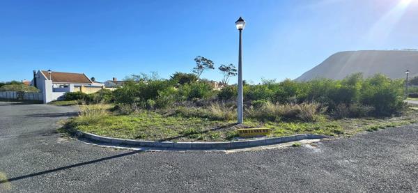 924 m² Land