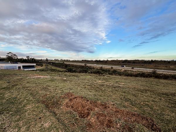 477 m² Land