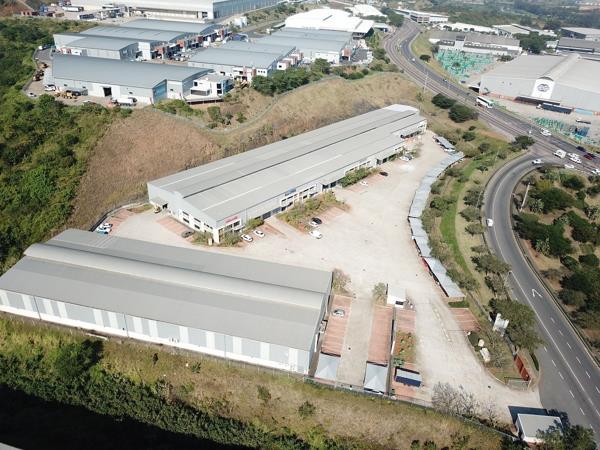 1 008 m² Industrial space