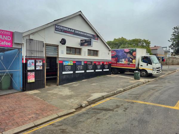 1 150 m² Commercial space