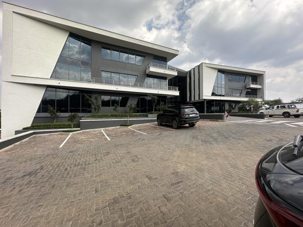 120 m² Commercial space