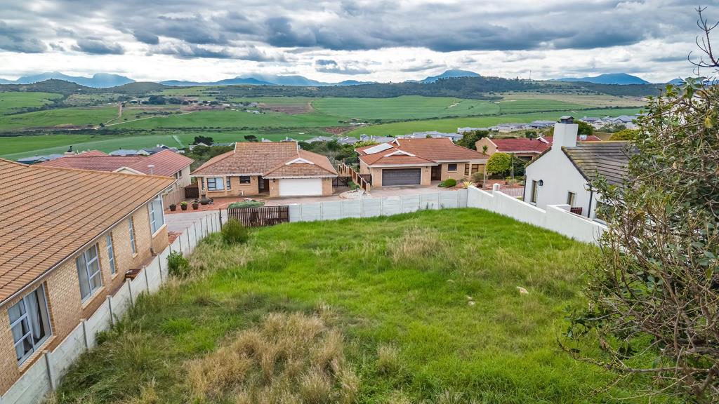 584 m² Land
