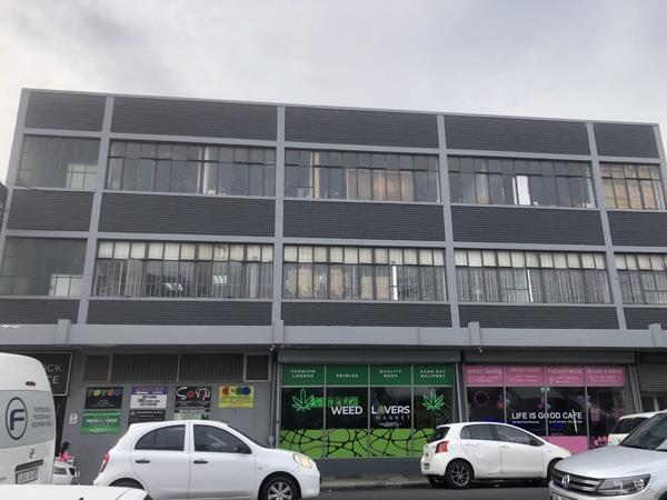 25 m² Commercial space