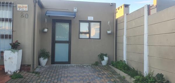 1 Bedroom Garden Cottage