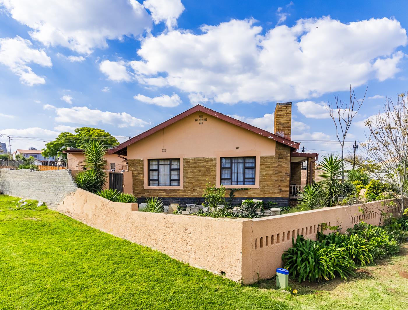 4 Bedroom House in Bosmont