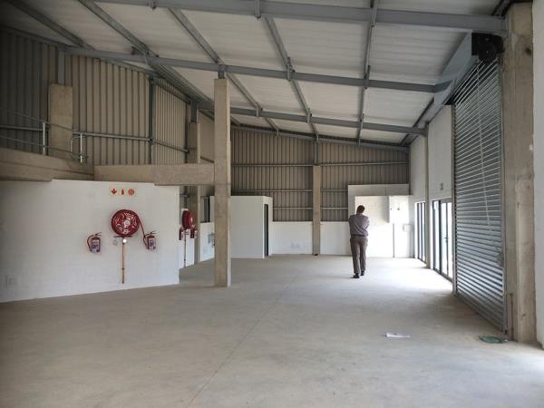 139 m² Commercial space