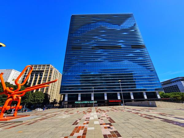 401 m² Commercial space