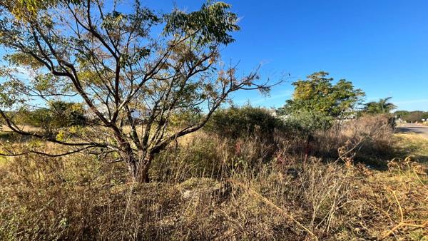 750 m² Land