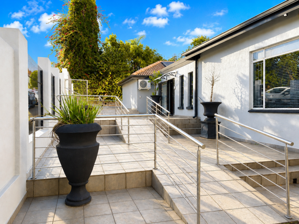 421 m² Commercial space