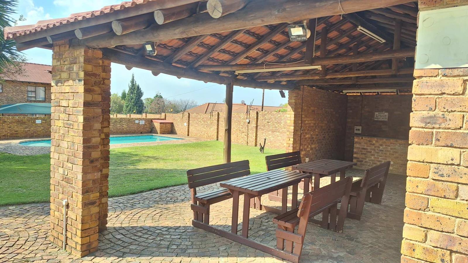 3 Bedroom Townhouse in North Riding