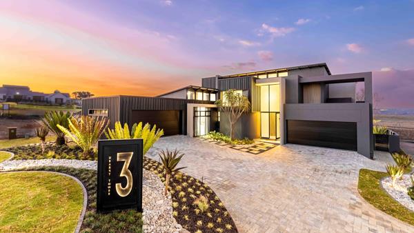 5 Bedroom House