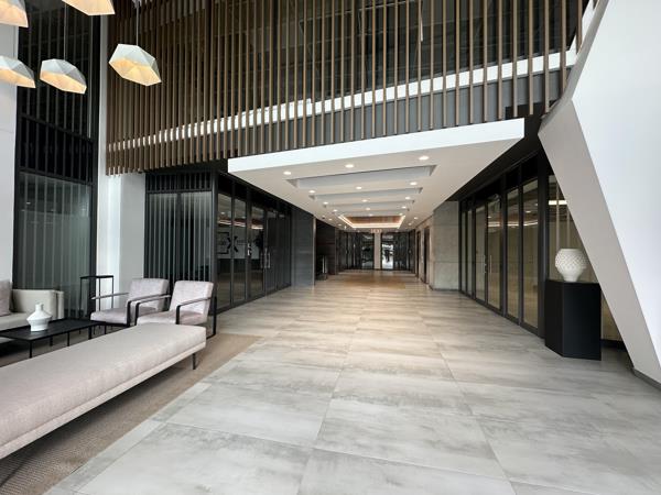 90 m² Commercial space