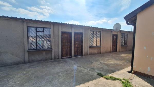 2 Bedroom House