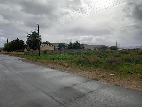 714 m² Land