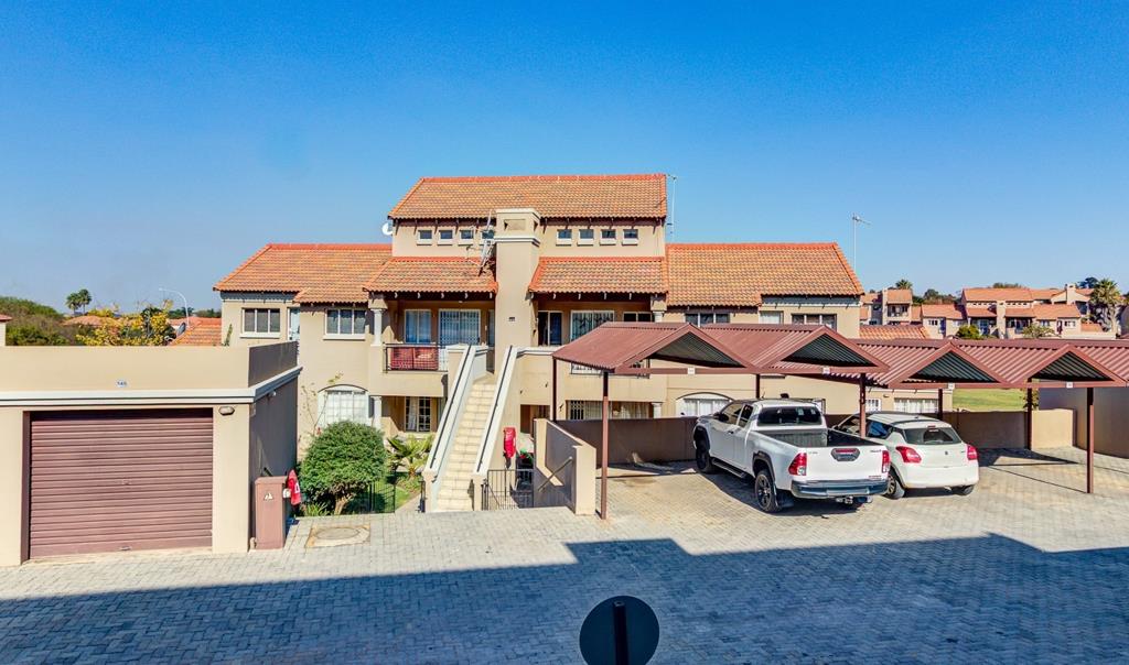 2 Bedroom Townhouse