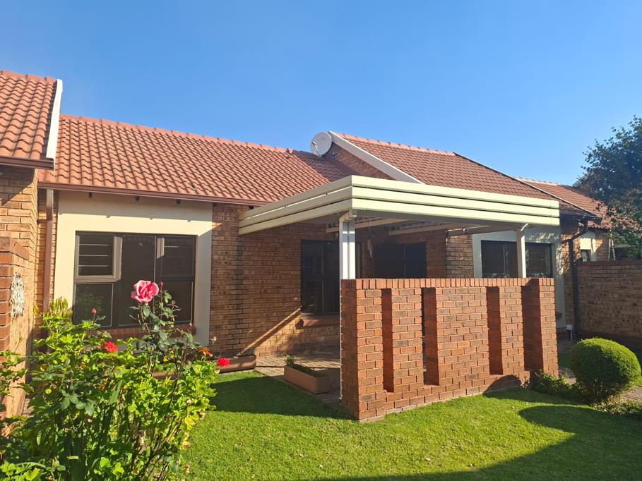 2 Bedroom Simplex