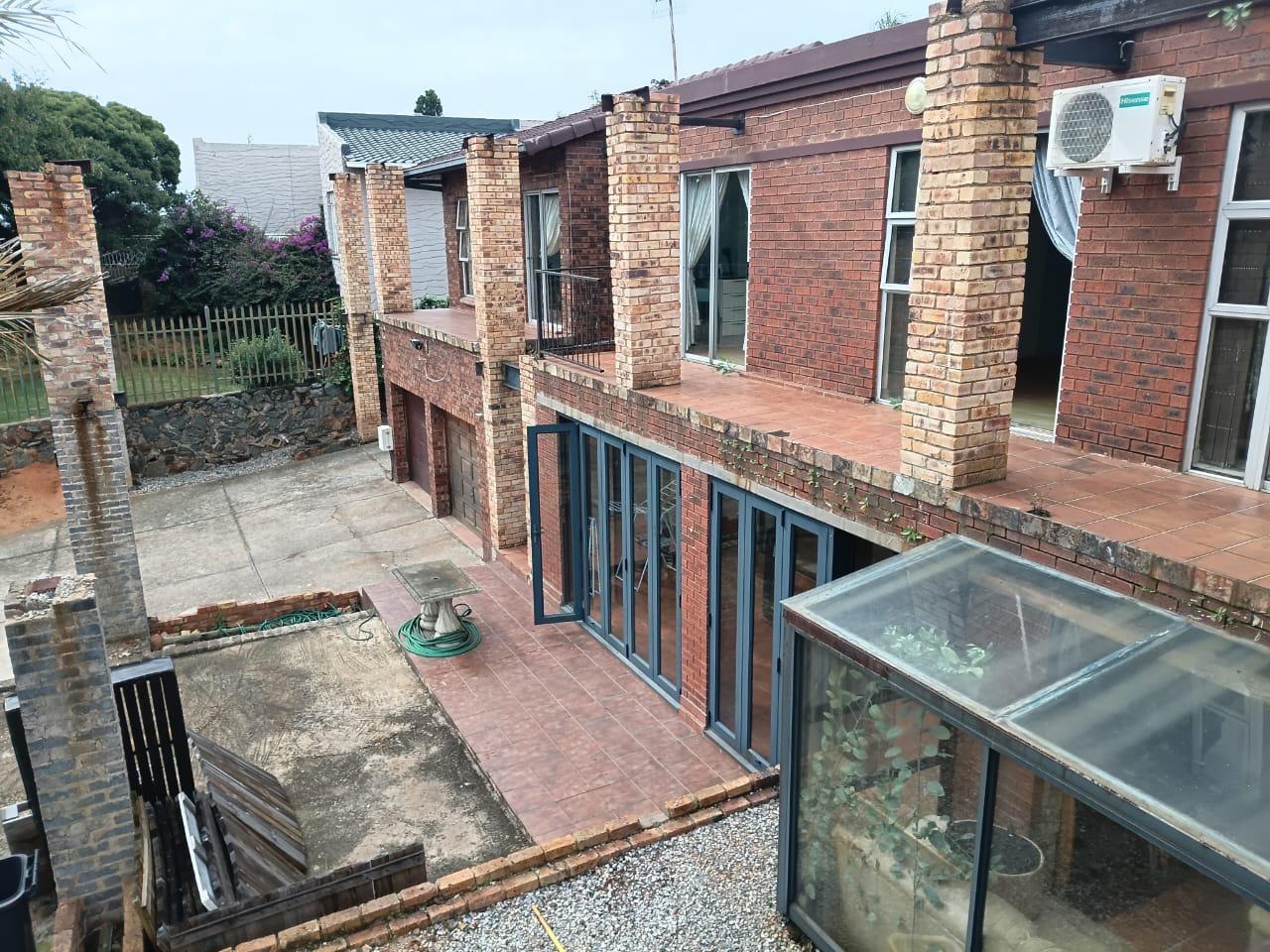 3 Bedroom House in Glenvista