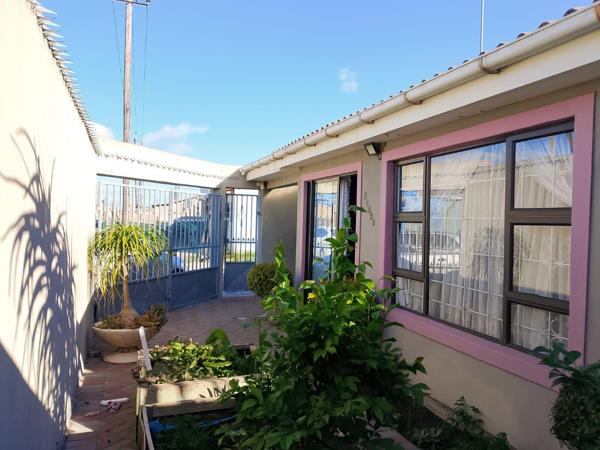 2 Bedroom House