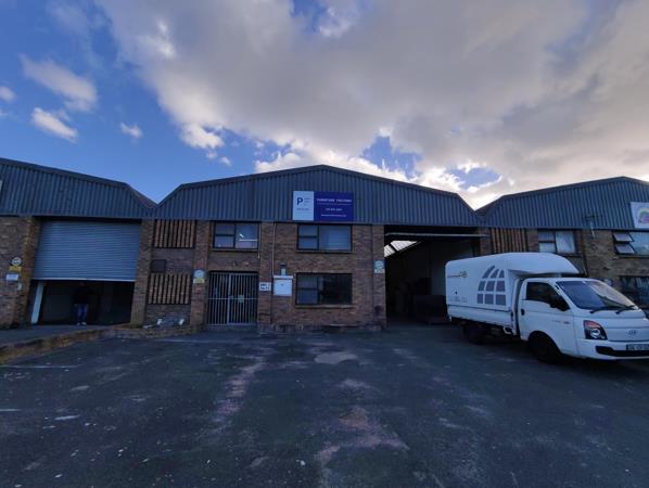 625 m² Industrial space