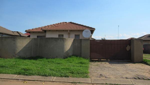 2 Bedroom House