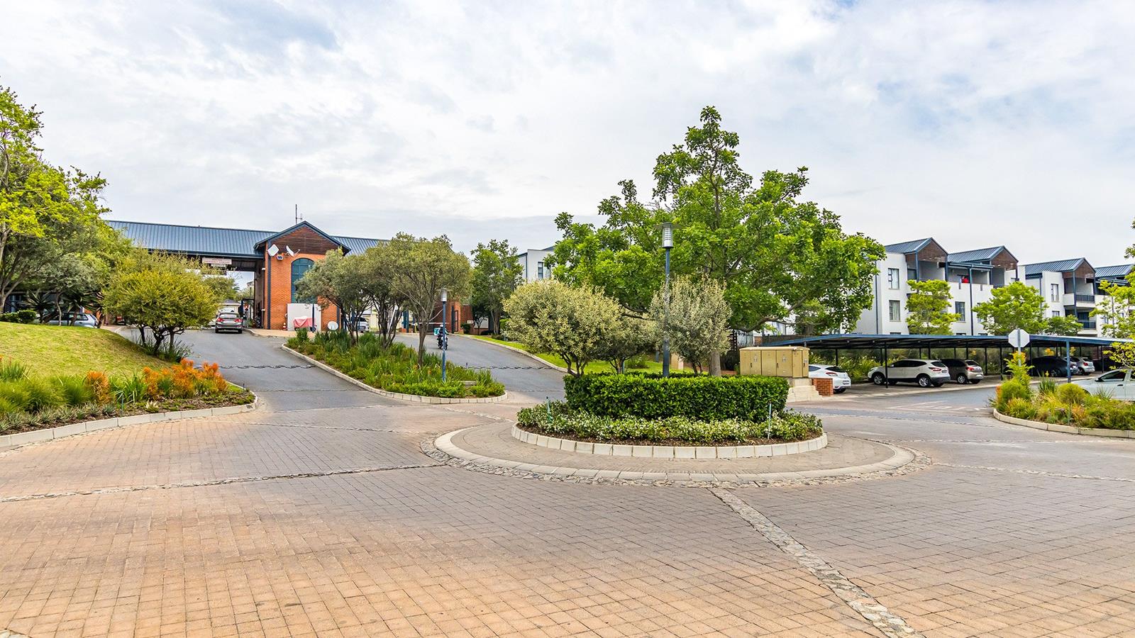 2 Bedroom Apartment in Carlswald Estate