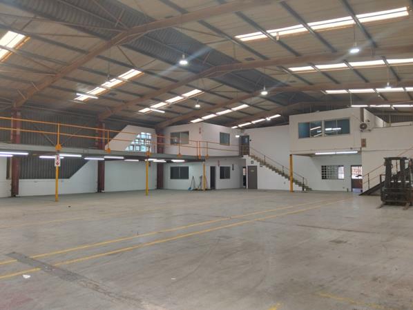 2 363 m² Industrial space