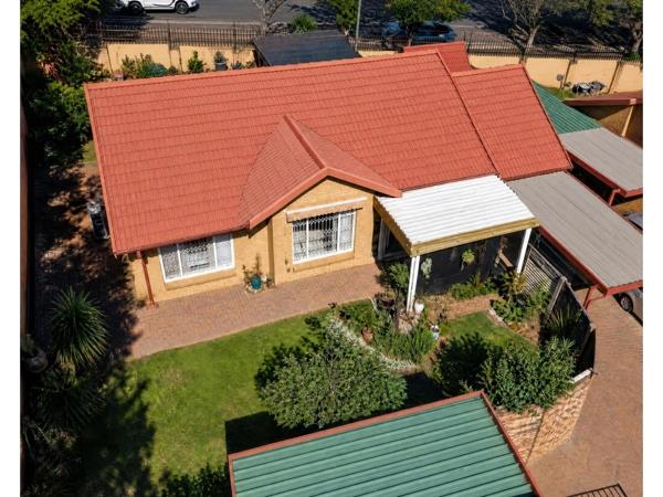 3 Bedroom Townhouse