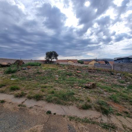 994 m² Land