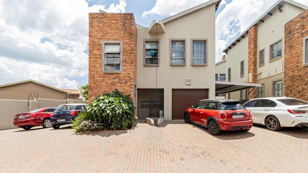 3 Bedroom Townhouse