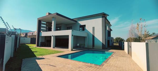 7 Bedroom House